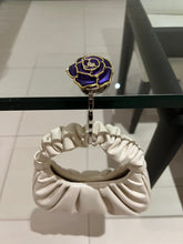 Load image into Gallery viewer, Floral Collection